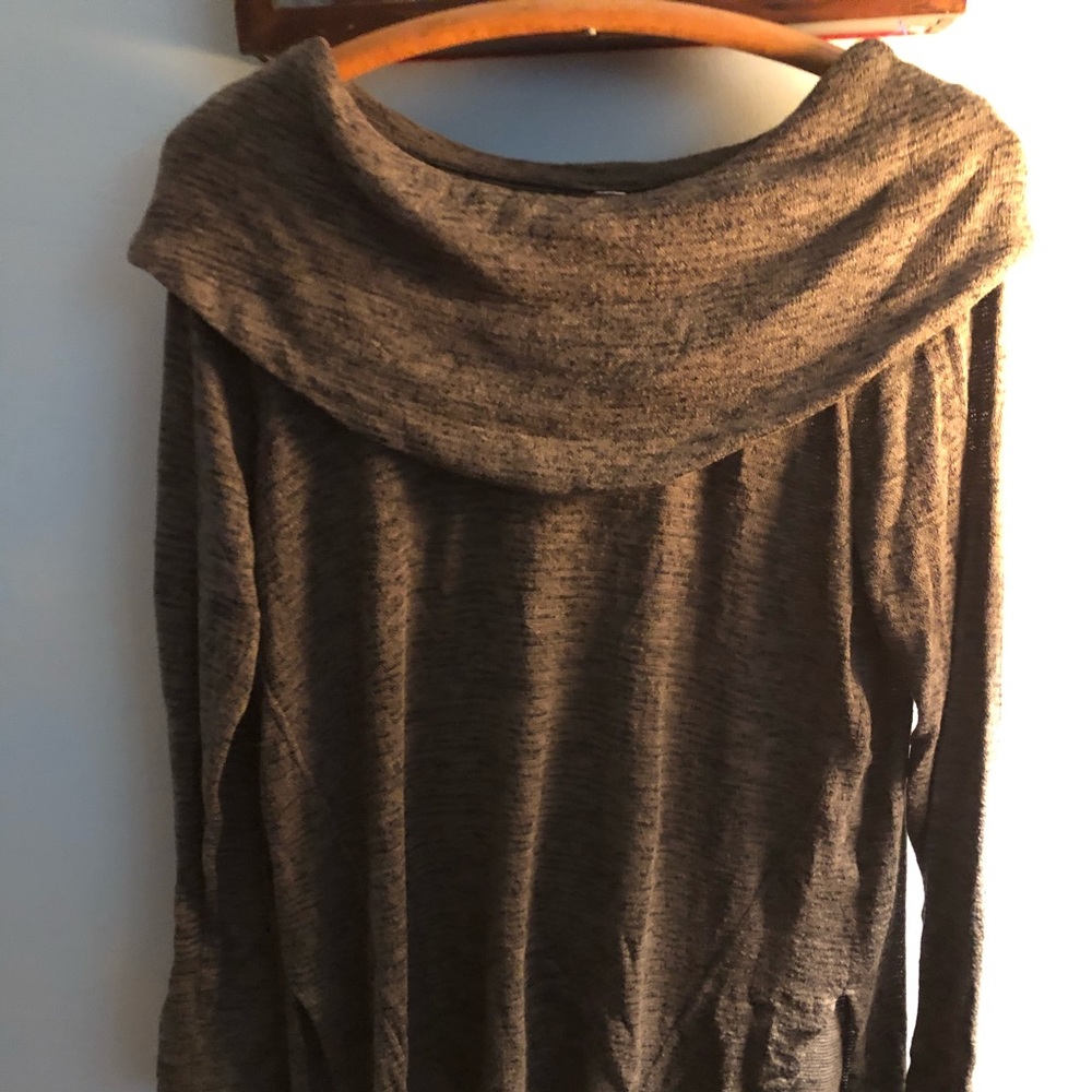 Beautifully comfortable grey sweater